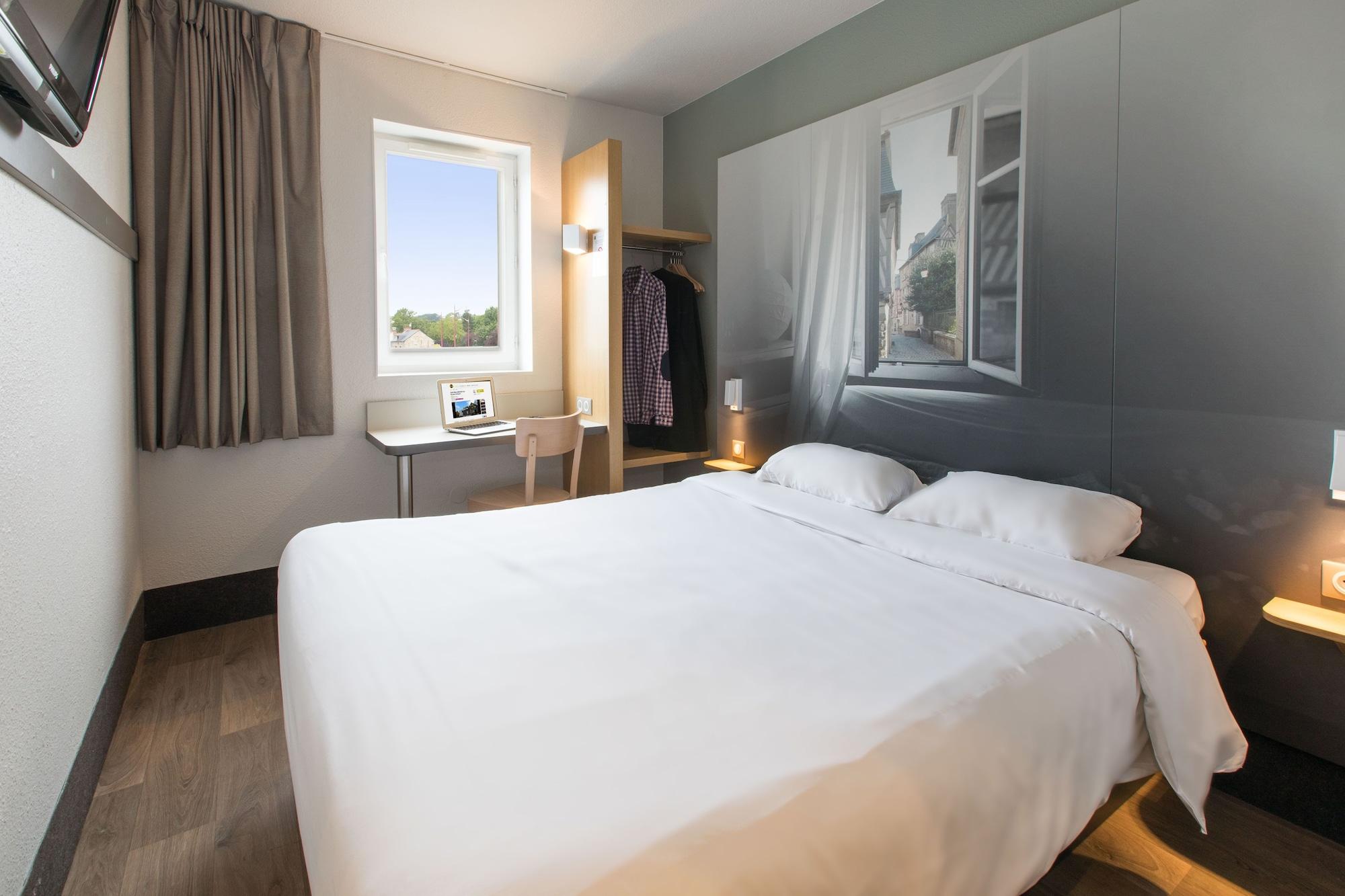 B&B Hotel Villeneuve Loubet Plage Exterior photo