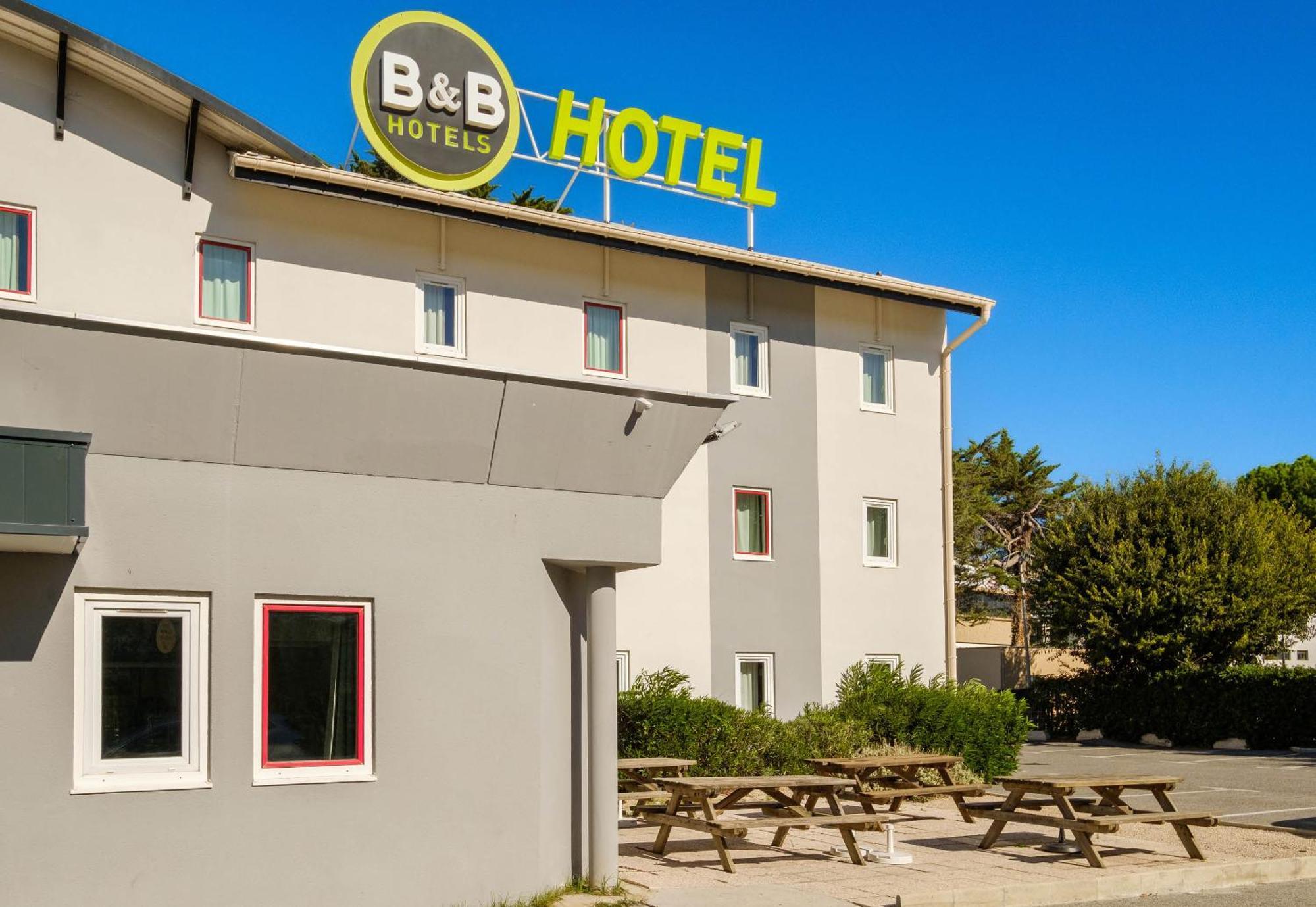 B&B Hotel Villeneuve Loubet Plage Exterior photo